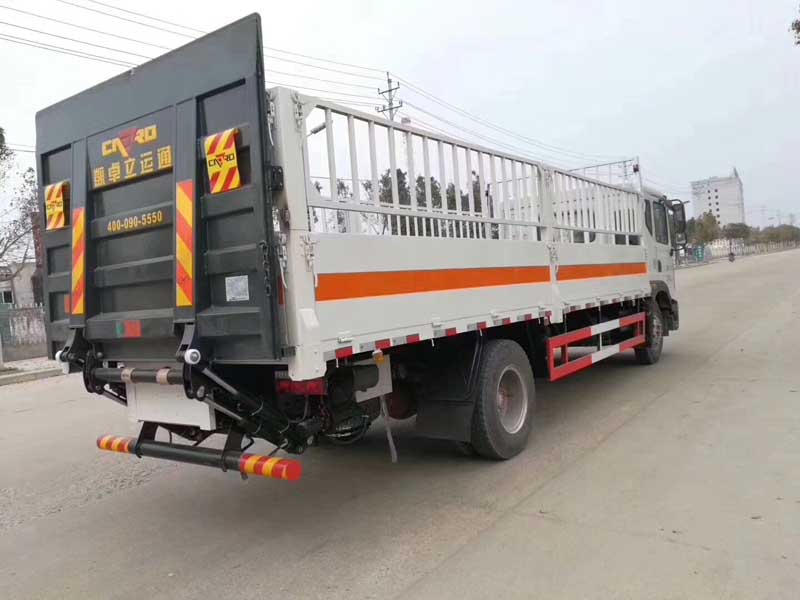 東風6.2米(10.8噸)氣瓶車