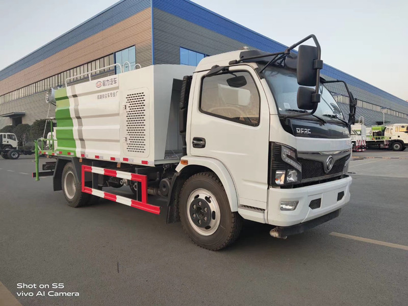 國六東風大多利卡多功能抑塵車