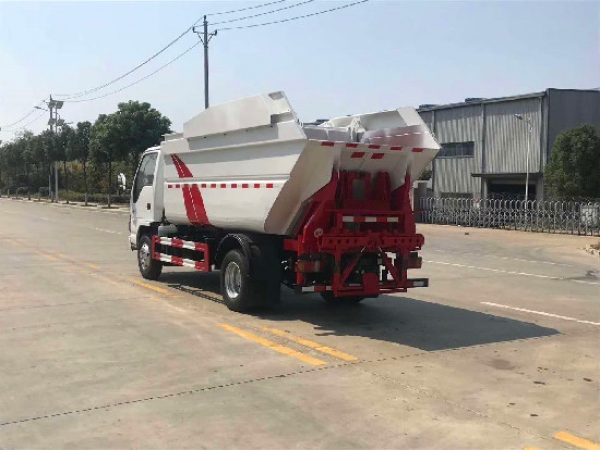 五十鈴100p國(guó)六無(wú)泄漏后掛桶垃圾車