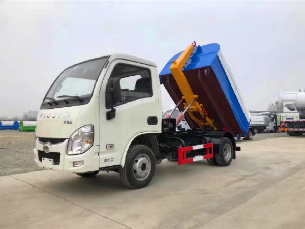 躍進(jìn)小福星國六3~4方車廂可卸（鉤臂）式垃圾車