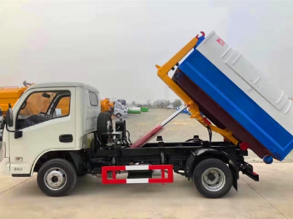 躍進(jìn)小福星國六3~4方車廂可卸（鉤臂）式垃圾車