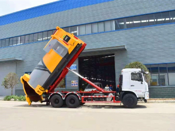 東風(fēng)專底D3L國六后雙橋車廂可卸(鉤臂)式垃圾車