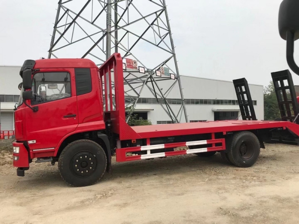 國(guó)六東風(fēng)D17-H平板拖車