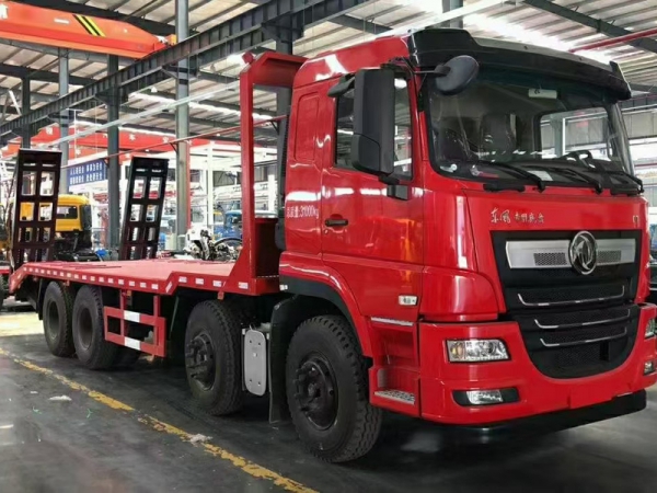 東風(fēng)D7前四后八平板運(yùn)輸車(chē)