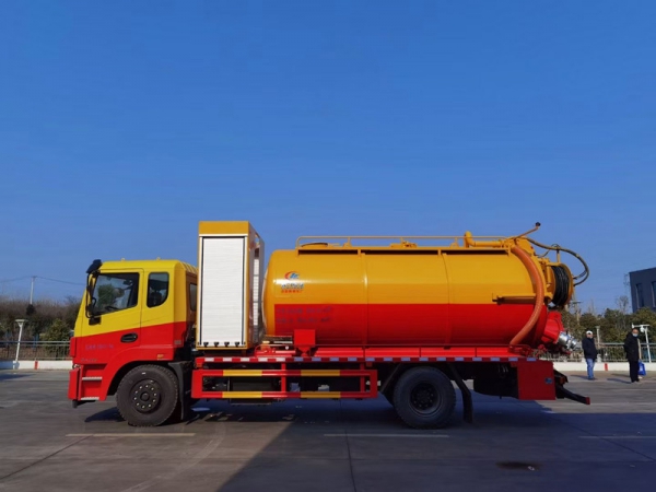 東風(fēng)錦程15方清洗吸污車