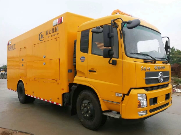3200-4000立方搶險車